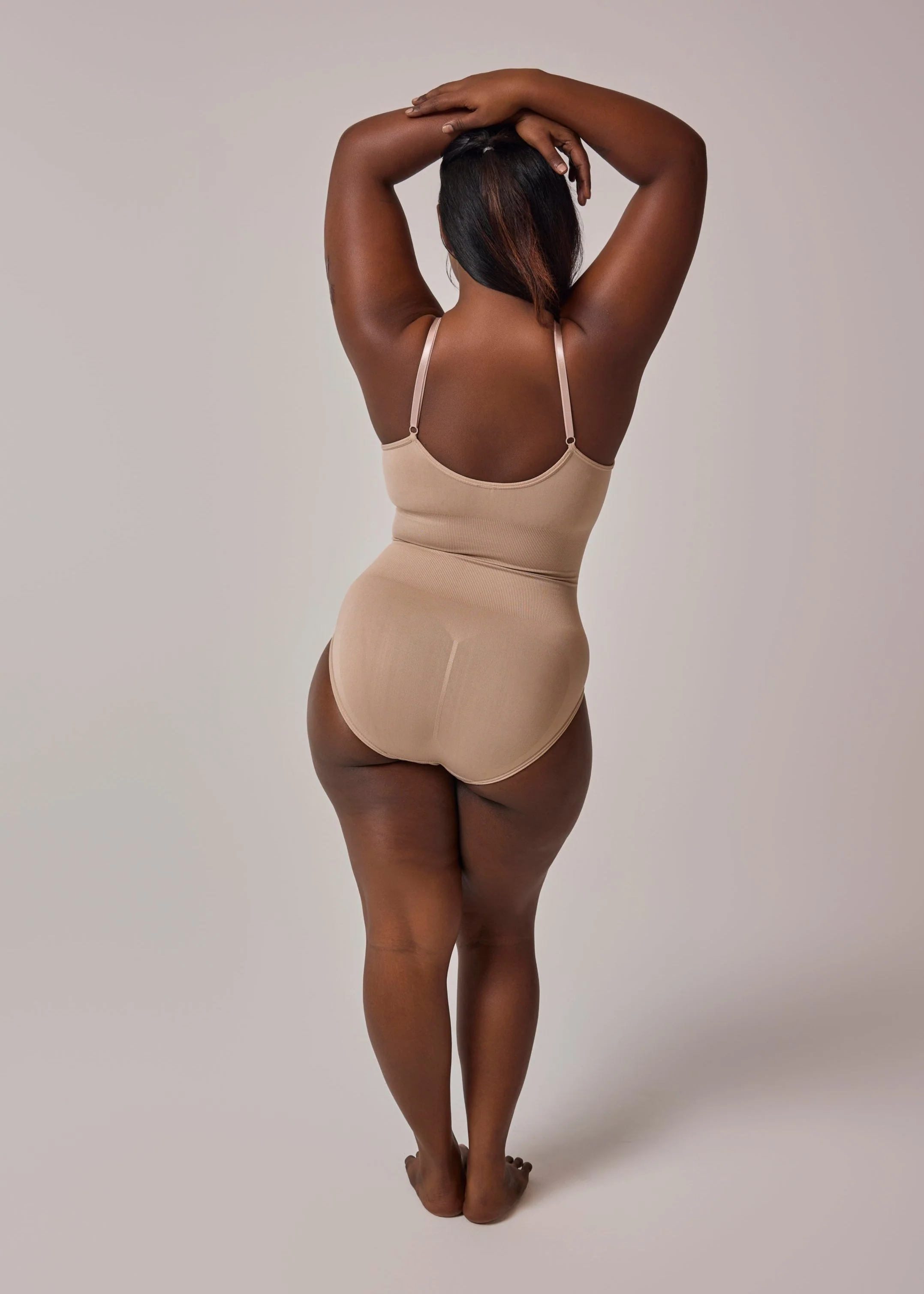 Essentials Snatched Bodysuit Bodyshaper - Image 3